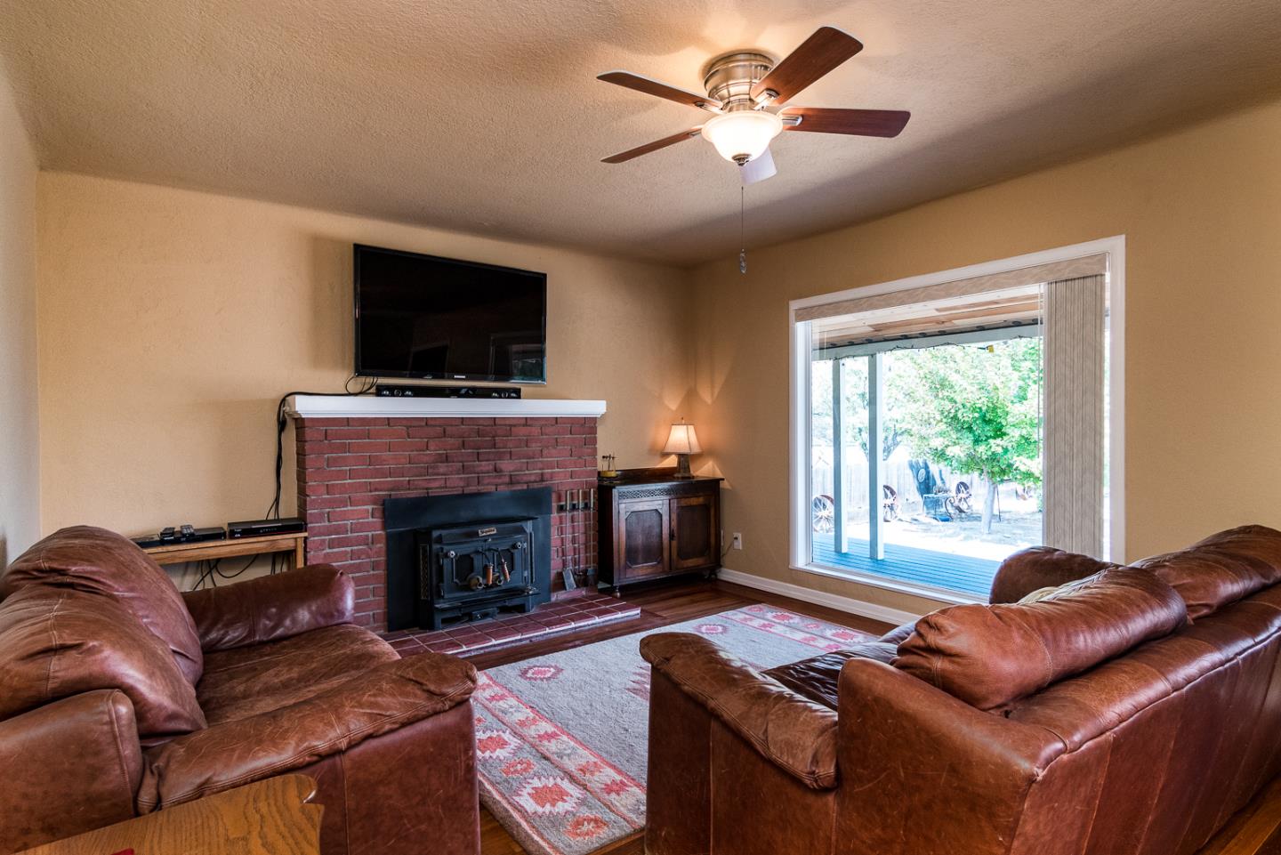 1191 Wright Road Hollister, CA 95023 - Photo 15 of 58 Gallery Image 15