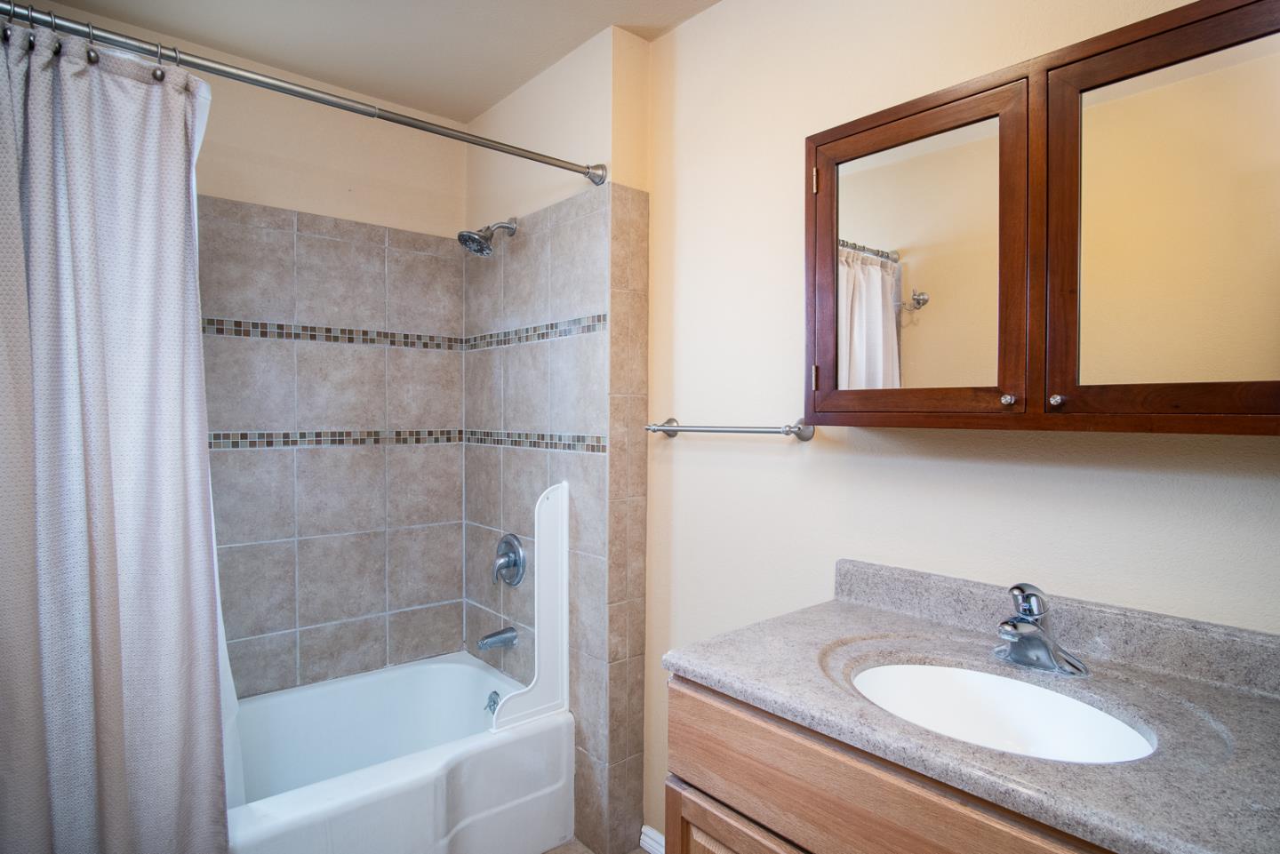 1191 Wright Road Hollister, CA 95023 - Photo 36 of 58 Gallery Image 36