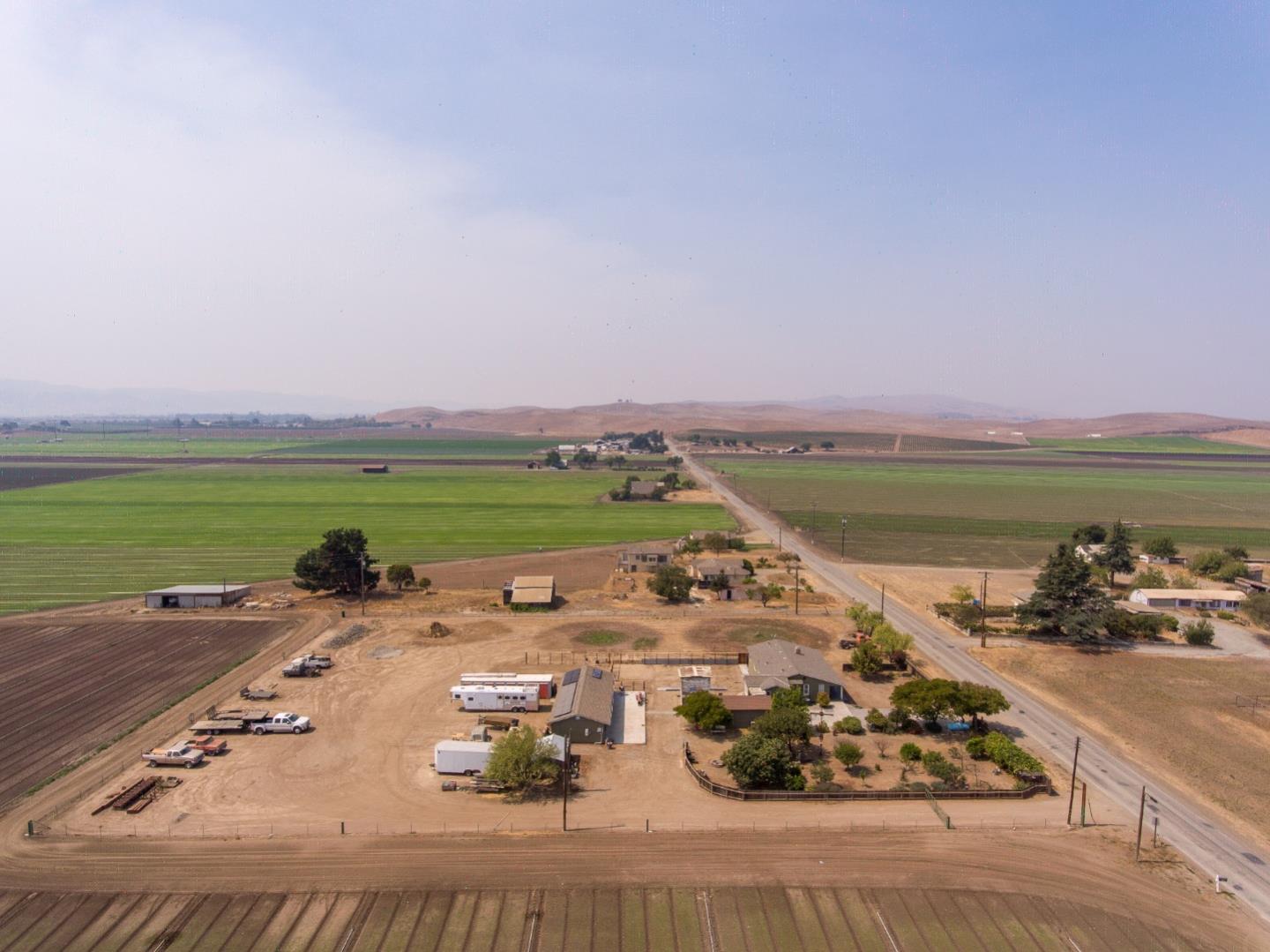 1191 Wright Road Hollister, CA 95023 - Photo 40 of 58 Gallery Image 40
