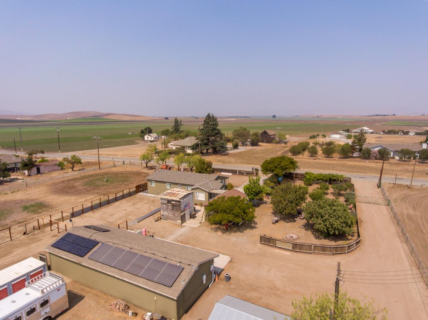 1191 Wright Road Hollister, CA 95023 - Photo 46 of 58 Gallery Image 46
