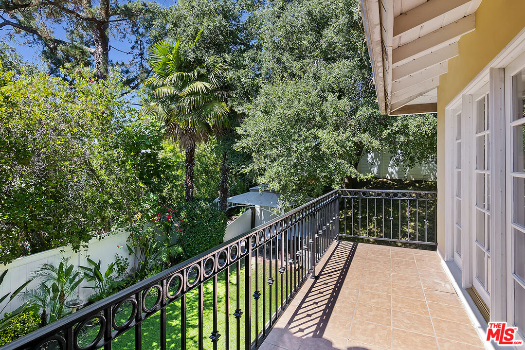 2781 Ellison Drive Beverly Hills, CA 90210 - Photo 14 of 23