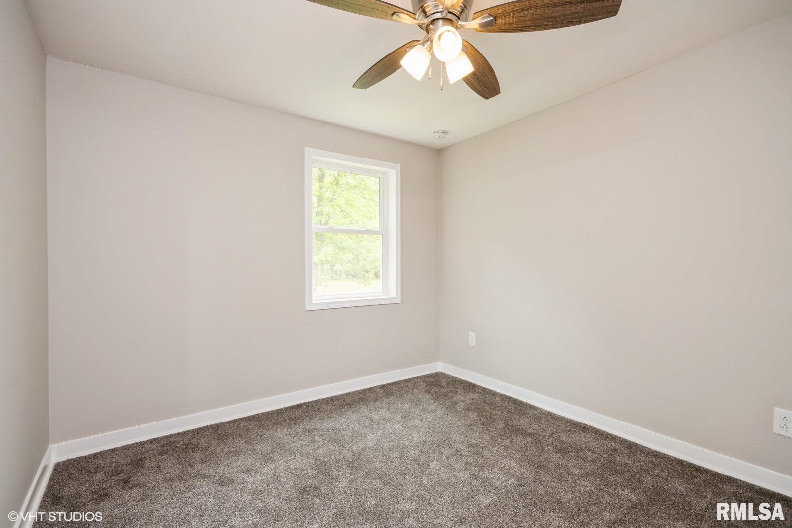 18 Goodwin Court Springfield, IL 62704 - Photo 12 of 15