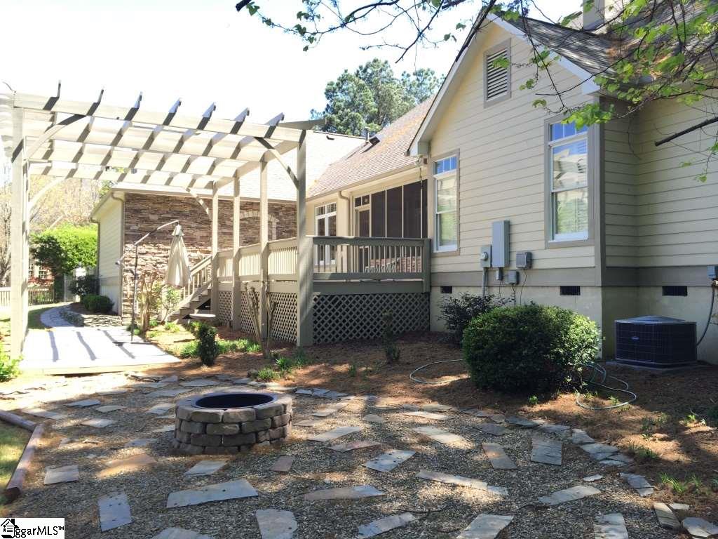 709 Spaulding Farm Road Greenville, SC 29615 - Photo 7 of 36 Gallery Image 7