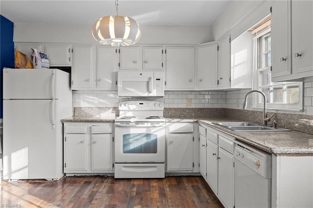 3742 Crosland Road Winston-Salem, NC 27106 - Photo 13 of 37