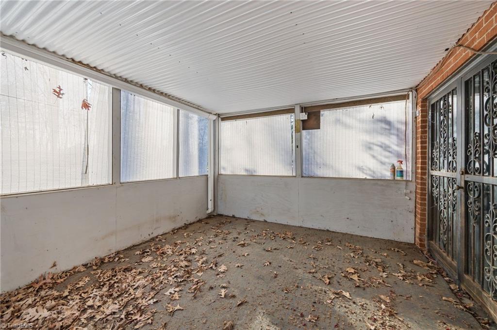 3742 Crosland Road Winston-Salem, NC 27106 - Photo 27 of 37
