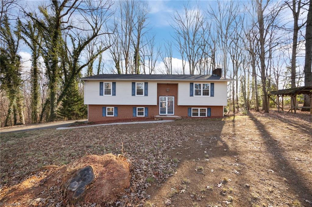 3742 Crosland Road Winston-Salem, NC 27106 - Photo 5 of 37