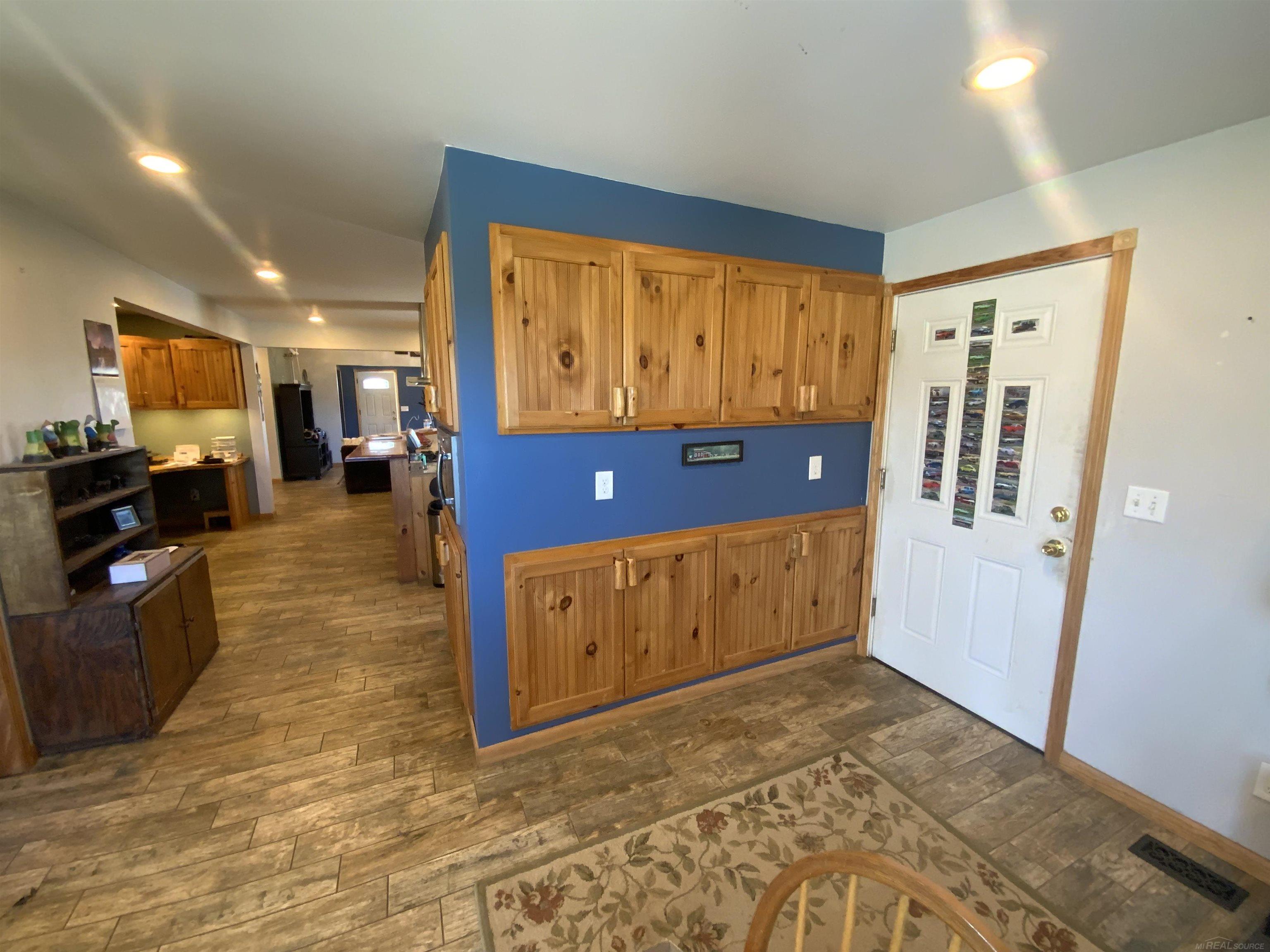 15984 Bryce Road Capac, MI 48014 - Photo 18 of 53 50171216-6f7bed9c-5aa4-4ffc-a1c5-b37ed8c31610.JPG