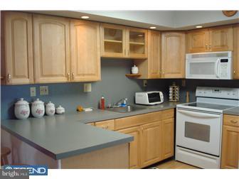 63 Goodturn Road Levittown, PA 19057 - Photo 6 of 12 Kitchen
