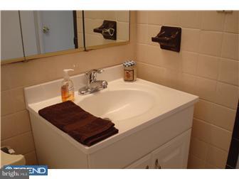 63 Goodturn Road Levittown, PA 19057 - Photo 7 of 12 Bathroom
