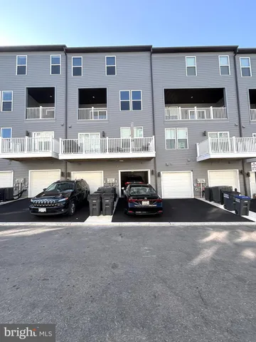 a view of parking area