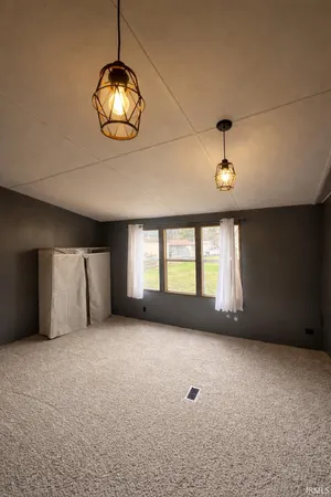 $179,900 | 12514 Bonnie Lane, Middlebury, IN 46540