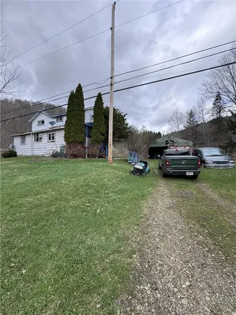 $39,900 | 10 Lyman Road, Roulette, PA 16746