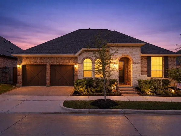 $405,000 | 4747 King Garden Parkway, Arlington, TX 76005