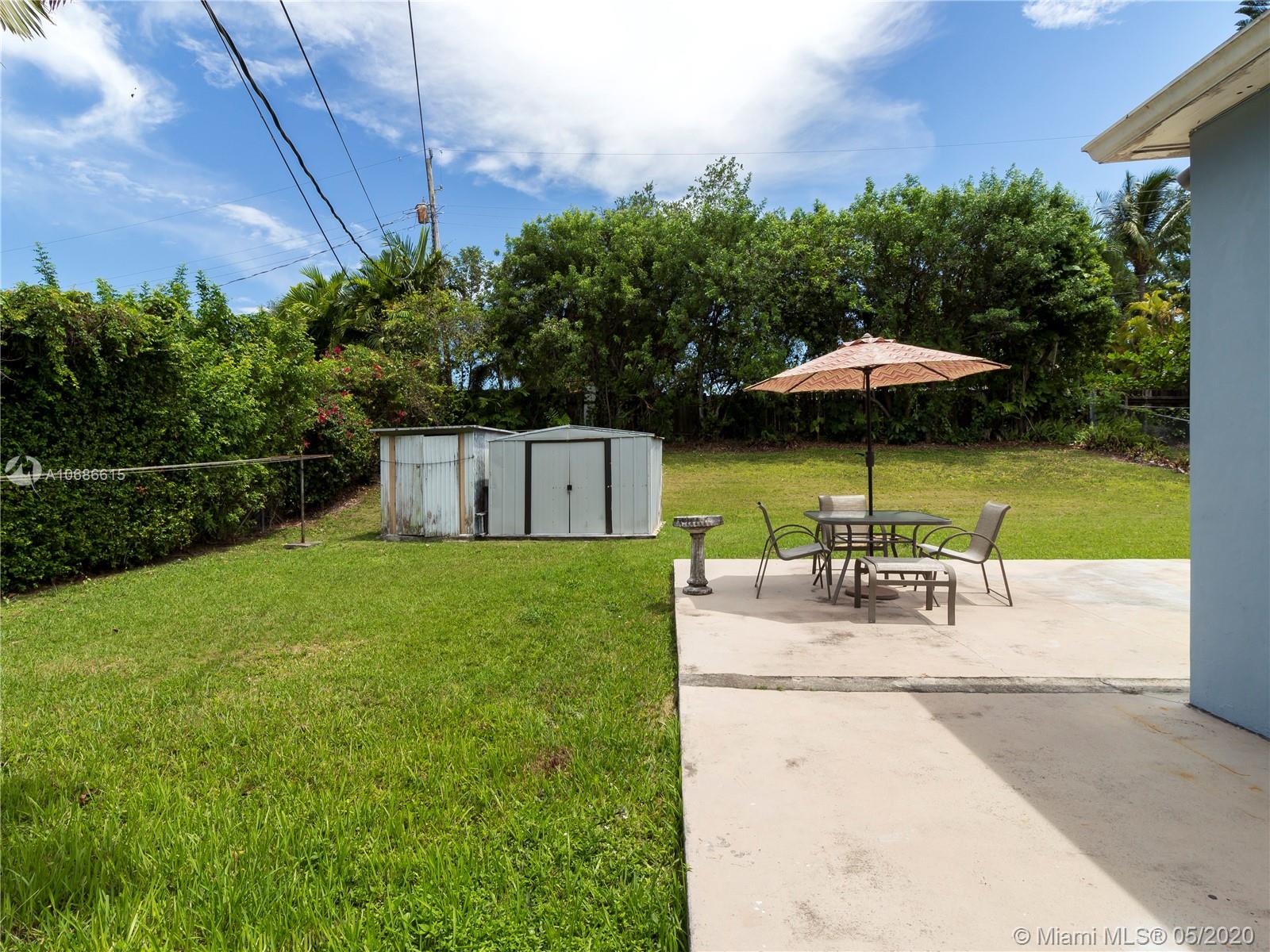 6530 Southwest 46th Street Miami, FL 33155 - Photo 14 of 15 Gallery Image 14