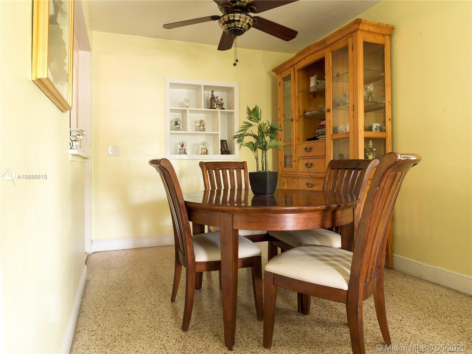 6530 Southwest 46th Street Miami, FL 33155 - Photo 5 of 15 Gallery Image 5