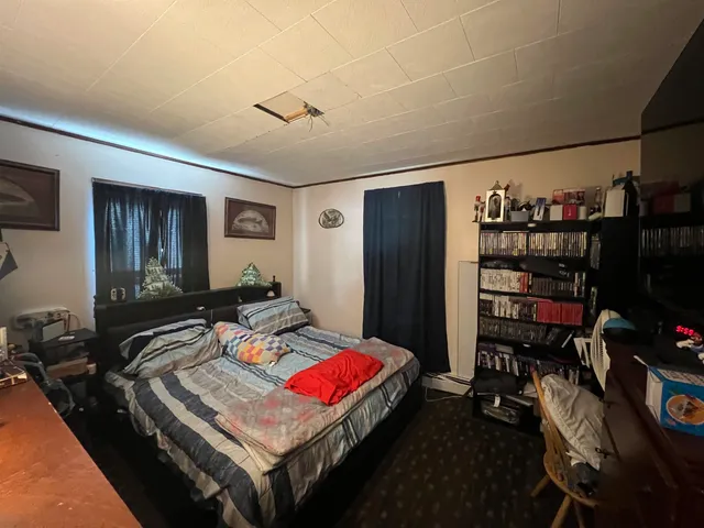 $126,000 | 531 Hillsboro Street, Berlin, NH 03570