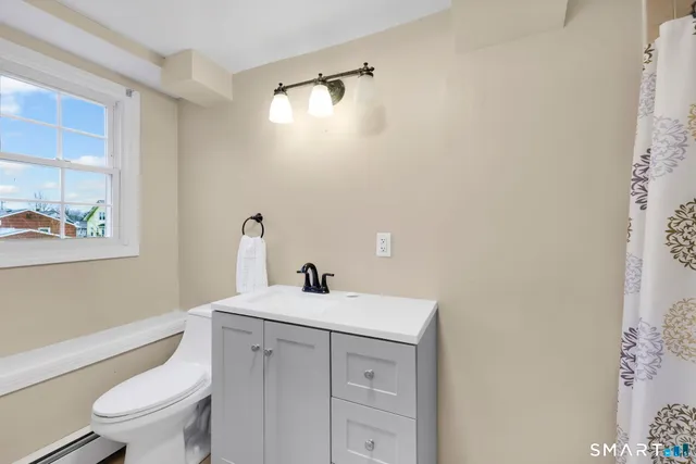 $399,000 | 24 Ridge Crest Circle, Wethersfield, CT 06109