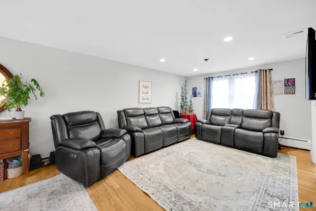 $399,000 | 24 Ridge Crest Circle, Wethersfield, CT 06109