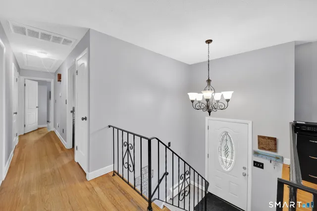 $399,000 | 24 Ridge Crest Circle, Wethersfield, CT 06109