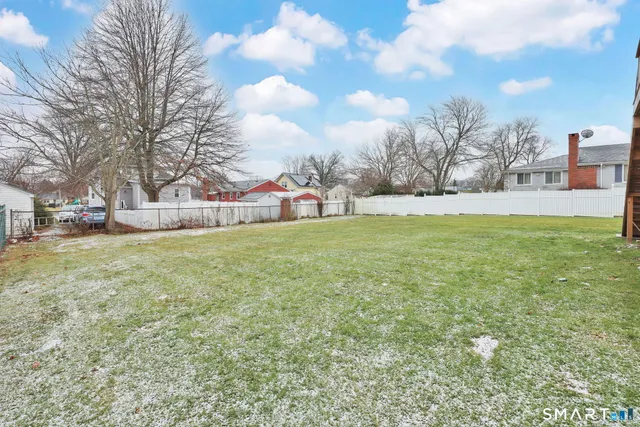 $399,000 | 24 Ridge Crest Circle, Wethersfield, CT 06109