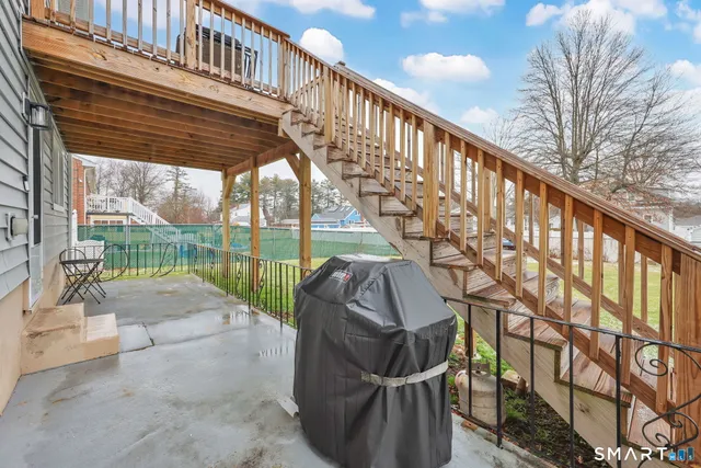 $399,000 | 24 Ridge Crest Circle, Wethersfield, CT 06109