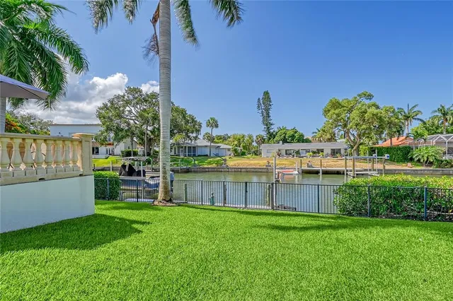 $8,500 | 7516 Cove Terrace, Sarasota, FL 34231