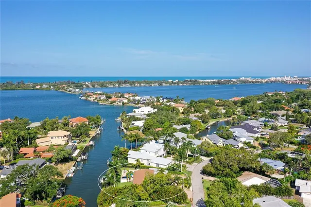 $8,500 | 7516 Cove Terrace, Sarasota, FL 34231