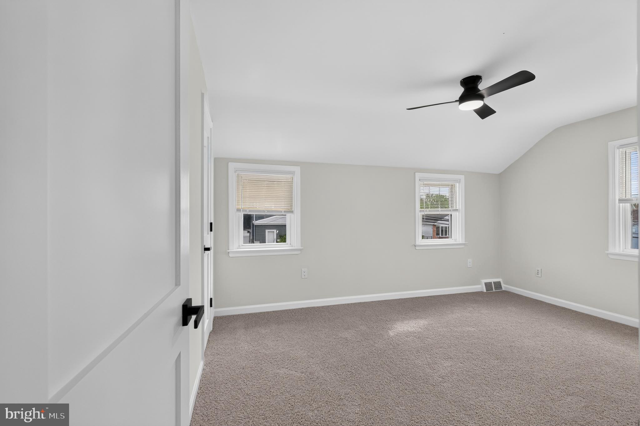 329 Holmes Road Holmes, PA 19043 - Photo 18 of 30 Gallery Image 18
