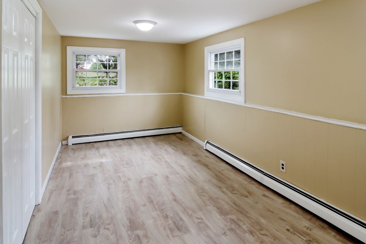 5734 Apple Valley Road Williamsburg, MI 49690 - Photo 25 of 34 1879440-24.JPG