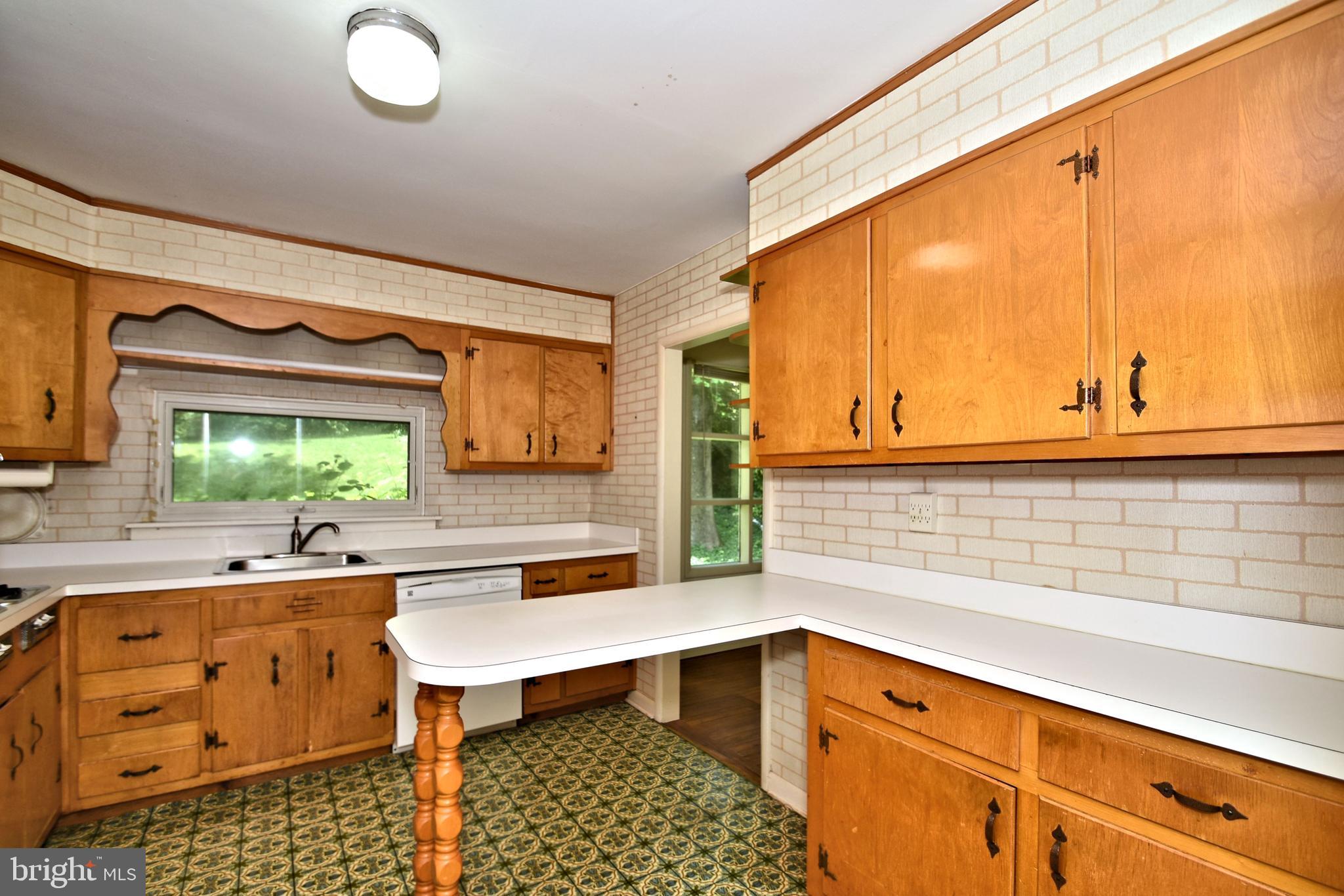 538 Pinetree Road Jenkintown, PA 19046 - Photo 11 of 26 Gallery Image 11