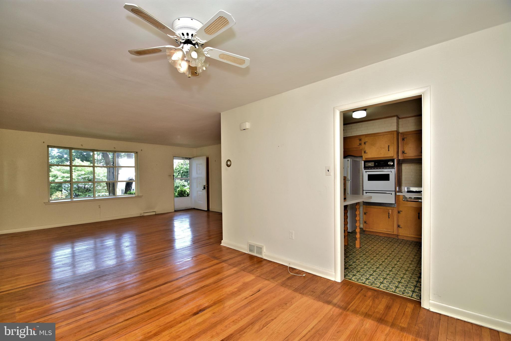 538 Pinetree Road Jenkintown, PA 19046 - Photo 7 of 26 Gallery Image 7
