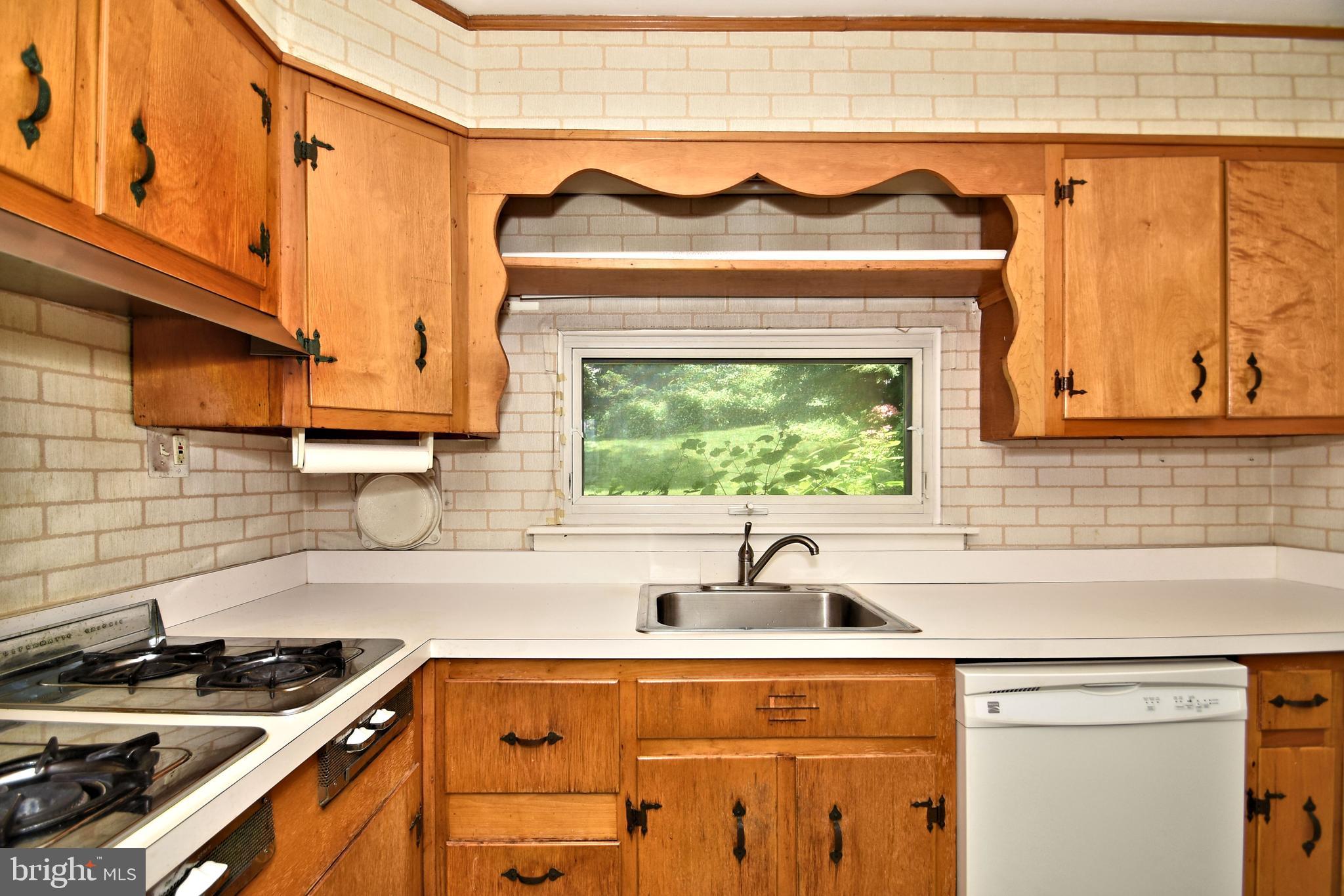 538 Pinetree Road Jenkintown, PA 19046 - Photo 10 of 26 Gallery Image 10