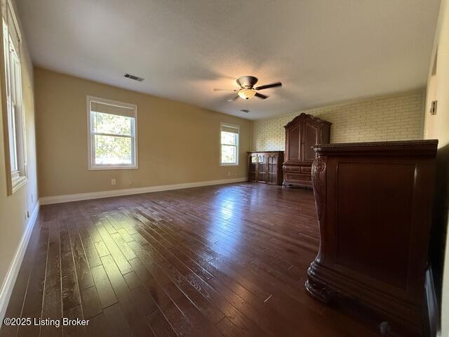8930 Bardstown Road Elizabethtown, KY 42701 - Photo 15 of 40 IMG_1535