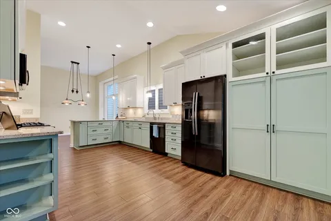 $435,000 | 12055 Waterford Lane, Carmel, IN 46033