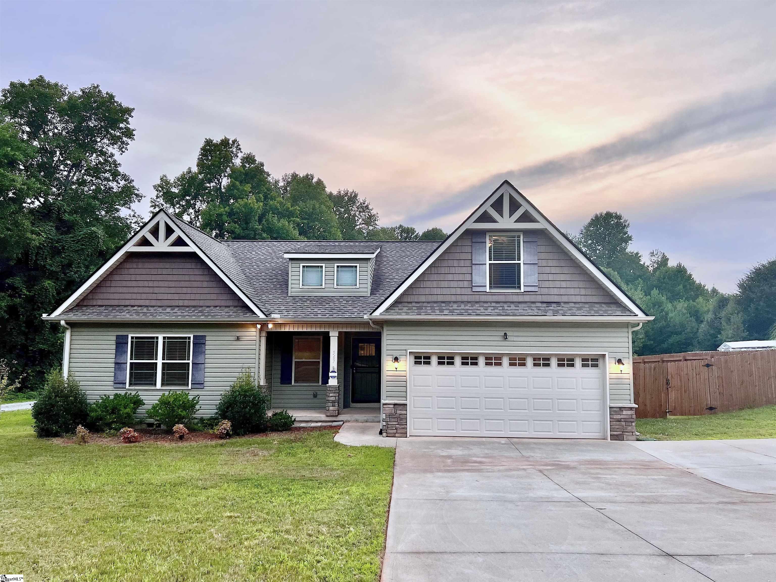 567 Hammett Store Road Lyman, SC 29365 - Photo 1 of 34