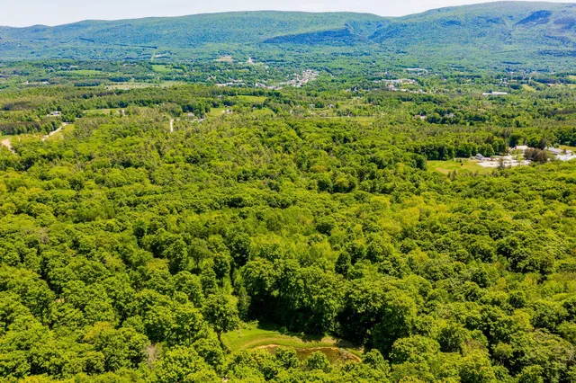 $895,000 | A Windsor Road, Manchester Center, VT 05255