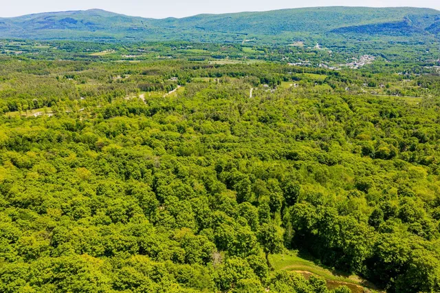 $895,000 | A Windsor Road, Manchester Center, VT 05255