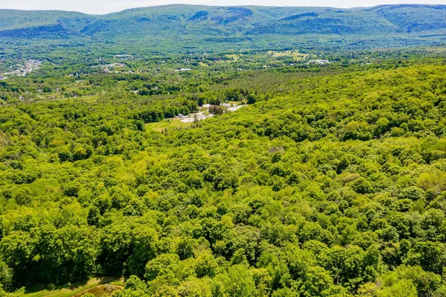 $895,000 | A Windsor Road, Manchester Center, VT 05255