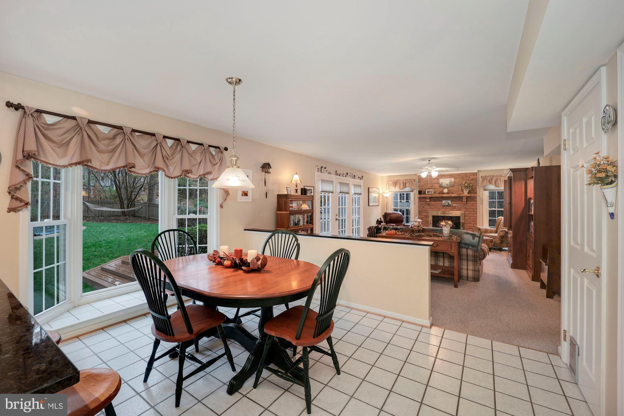 24 Old Sturbridge Road Arnold, MD 21012 - Photo 6 of 36 Eat in Kitchen/Family Room Combo