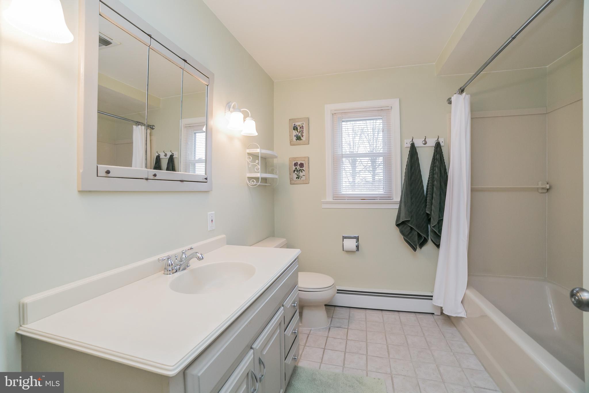 355 Morwood Road Telford, PA 18969 - Photo 11 of 21 Gallery Image 11