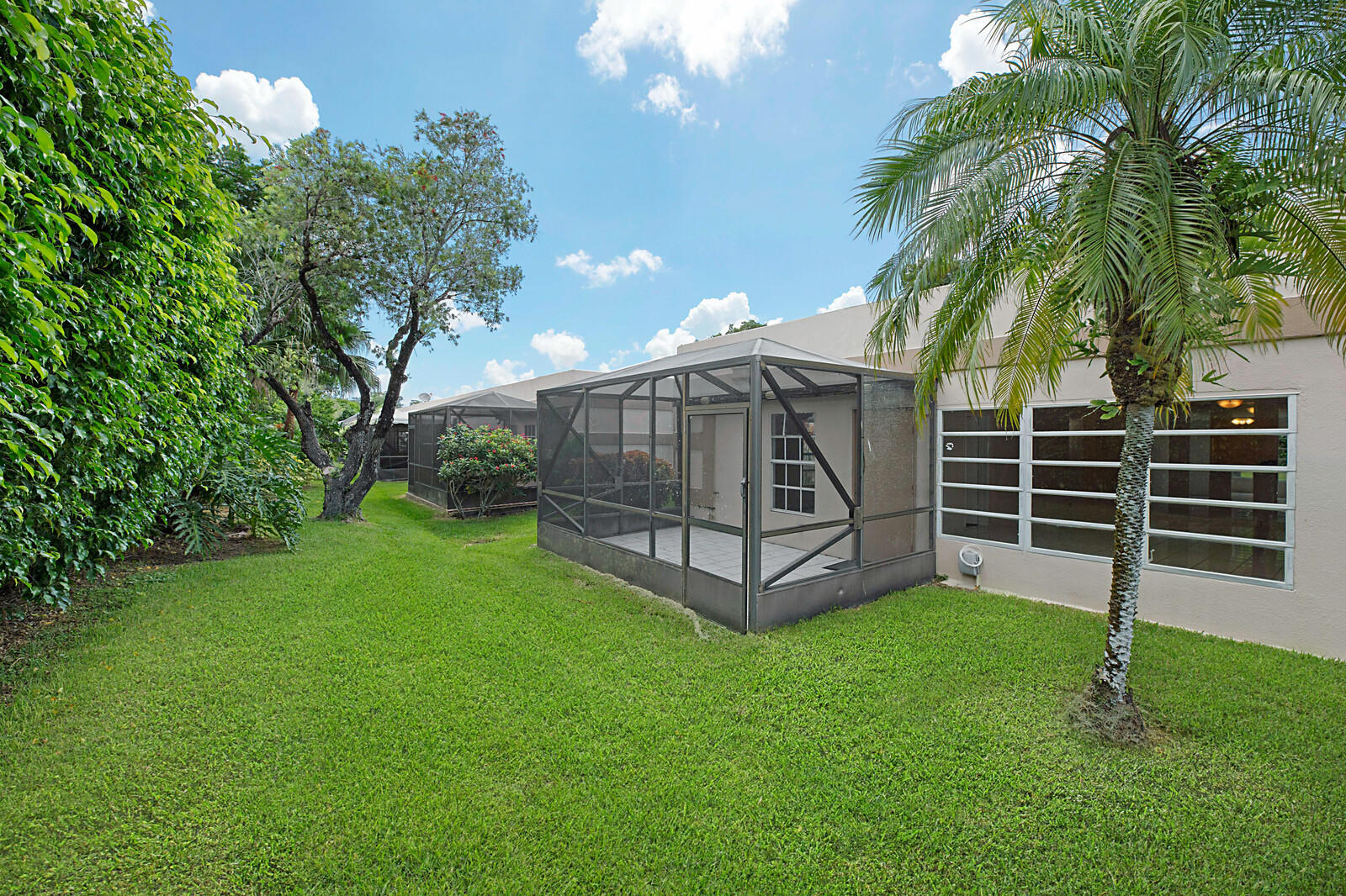 9335 Flynn Circle, Unit 1 Boca Raton, FL 33496 - Photo 26 of 32 Backyard