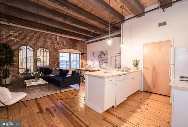 $3,158 | 1099 Germantown Avenue, Unit F, Philadelphia, PA 19123
