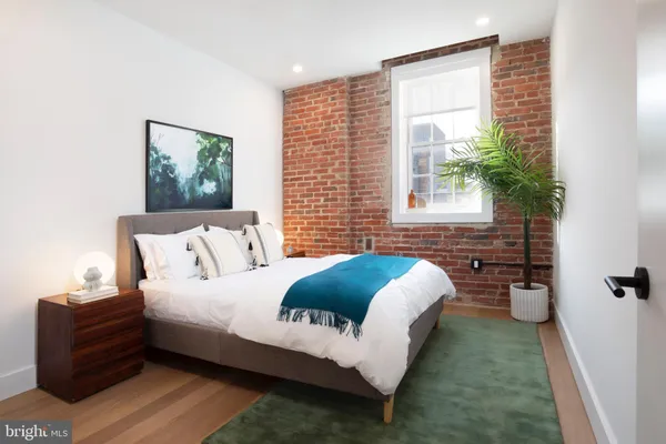 $3,158 | 1099 Germantown Avenue, Unit F, Philadelphia, PA 19123