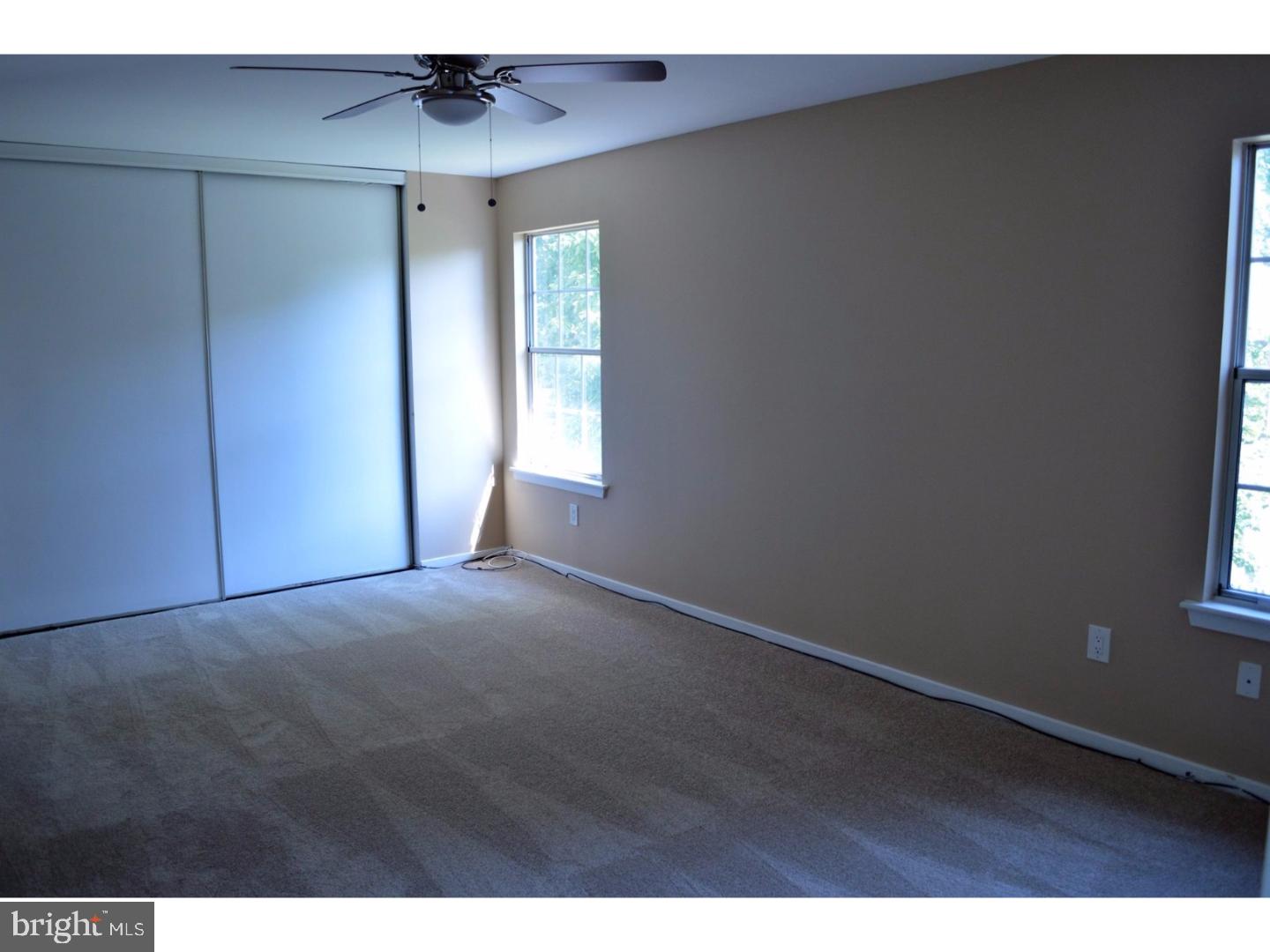 155 Crossing Way Clementon, NJ 08021 - Photo 14 of 24