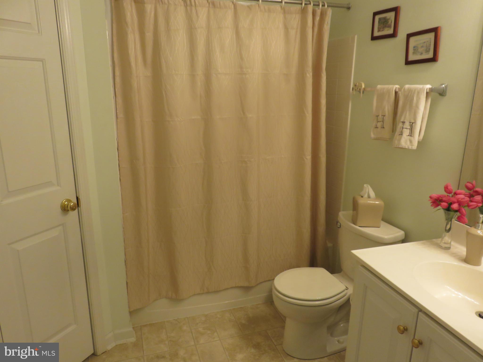 5268 Millfield Road, Unit 5268 Baltimore, MD 21237 - Photo 23 of 30 Bath #2