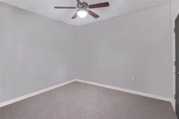 $2,100 | 5609 SMU Boulevard, Unit 305, Dallas, TX 75206