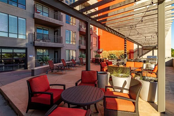 $2,100 | 5609 SMU Boulevard, Unit 305, Dallas, TX 75206