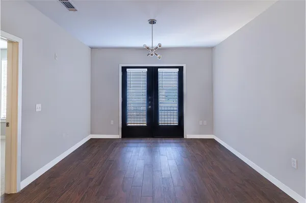 $2,100 | 5609 SMU Boulevard, Unit 305, Dallas, TX 75206