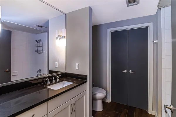 $2,100 | 5609 SMU Boulevard, Unit 305, Dallas, TX 75206