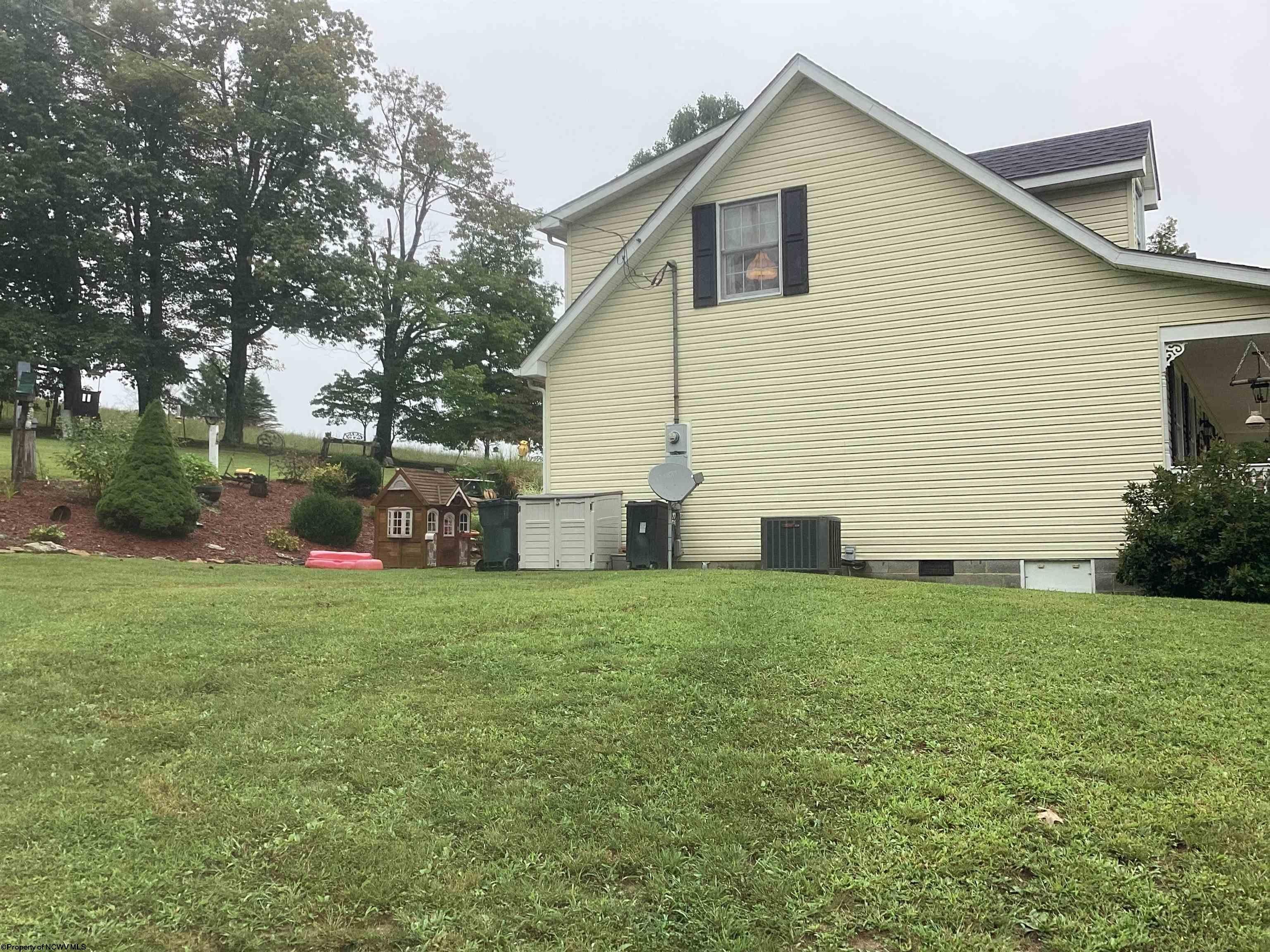 1196 Derico Road Buckhannon, WV 26201 - Photo 5 of 40 Gallery Image 5